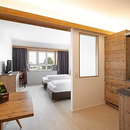 Snooze Hotel 3*